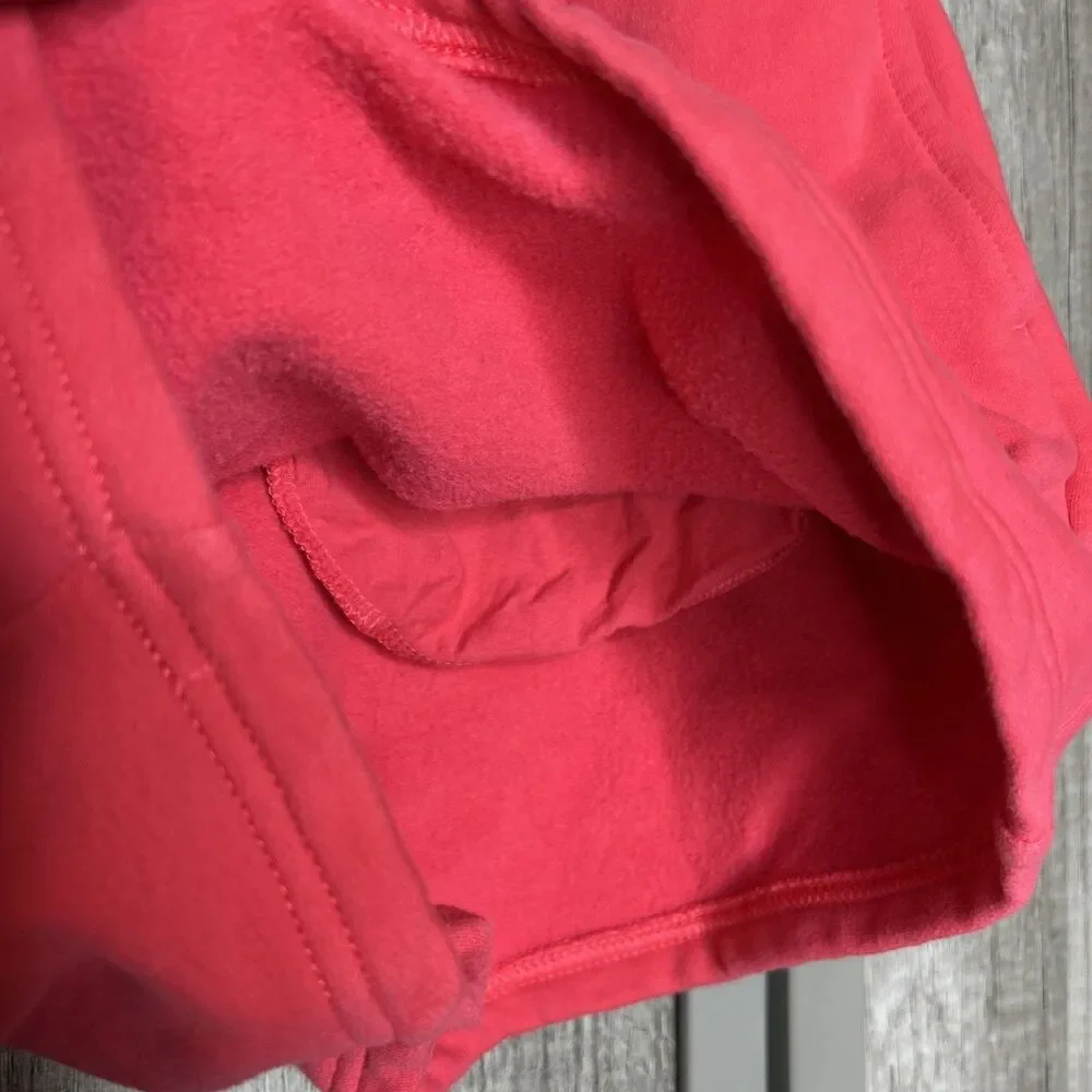 Athleta Sweat Shorts Size XL Fleece Lined Pockets Drawstrings Red Color